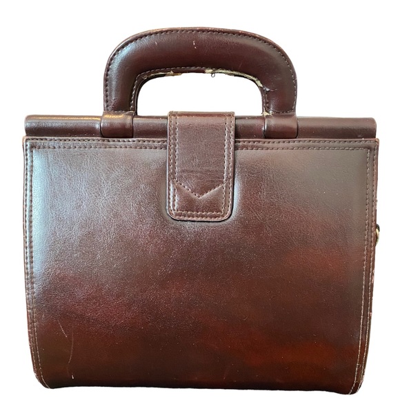 Gold Coast Vintage Purse - Picture 2 of 5